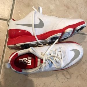 Kids Nike golf shoe